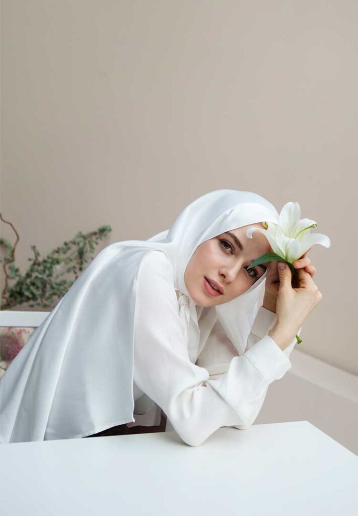 وسایل ضروری کیف عروس,وسایل داخل کیف عروس