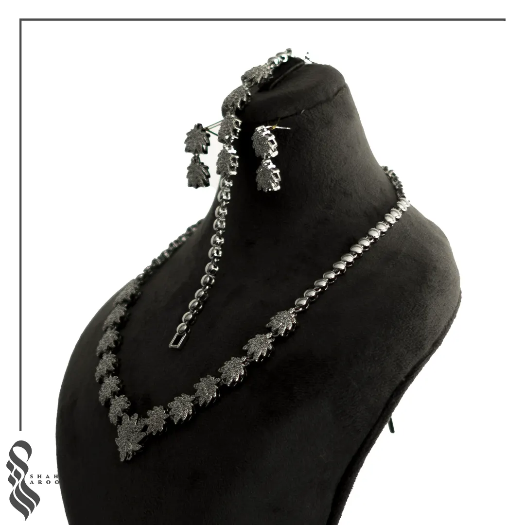 ست سرویس 4 تیکه کد 12801 4 ست سرویس 4 تیکه کد 12801